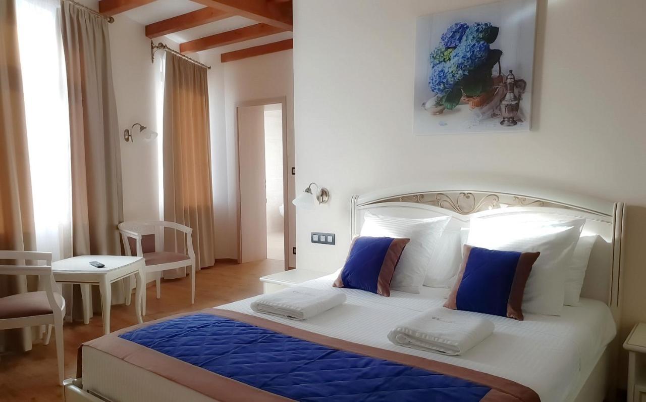 B&B Secret Garden Adults Only Fourons Extérieur photo