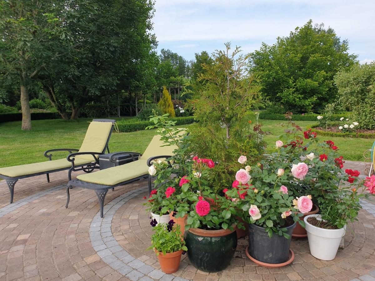 B&B Secret Garden Adults Only Fourons Extérieur photo